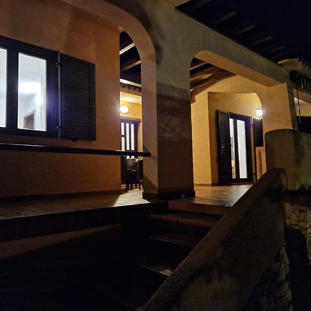 Apartments Villa Temer Pinezići Exteriör bild