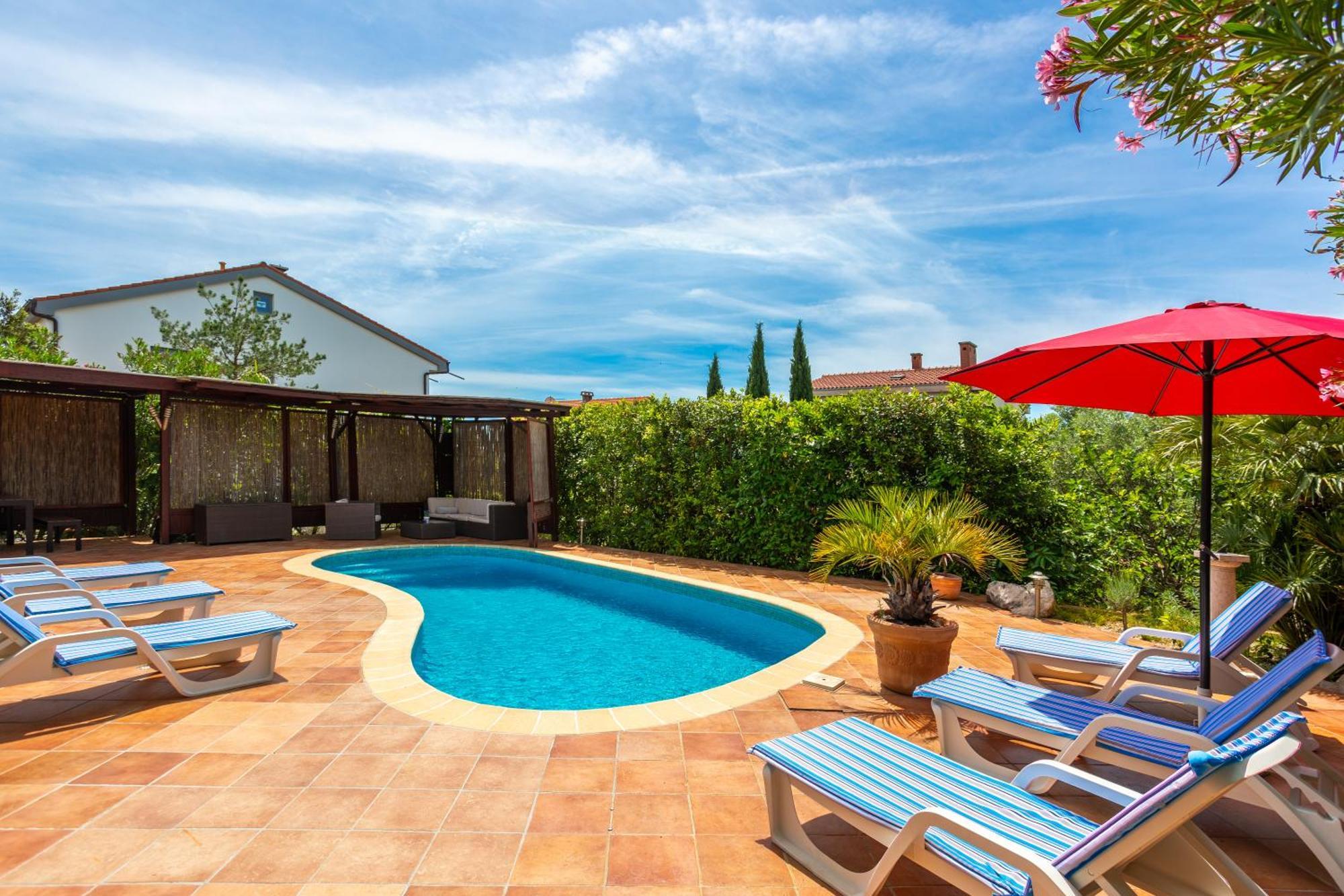 Apartments Villa Temer Pinezići Exteriör bild
