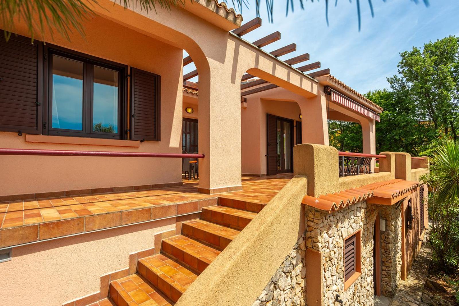 Apartments Villa Temer Pinezići Exteriör bild