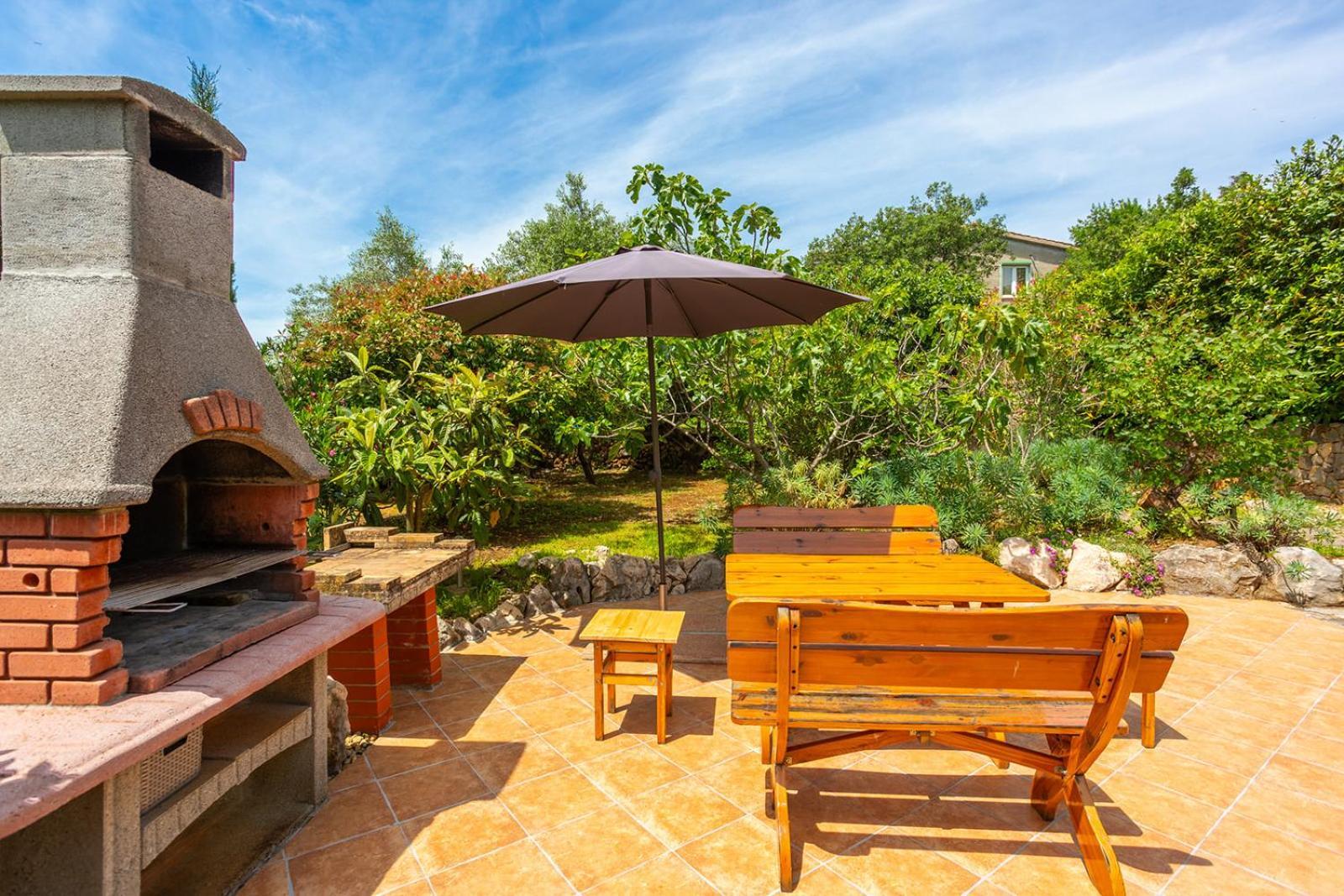 Apartments Villa Temer Pinezići Exteriör bild