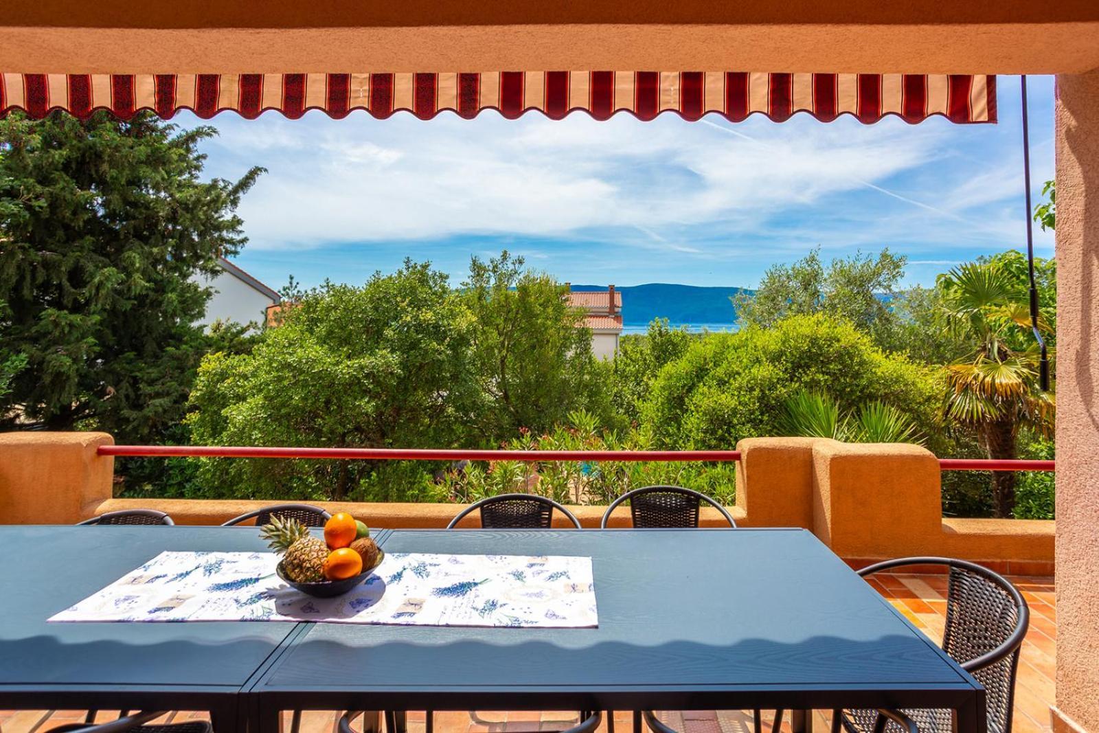 Apartments Villa Temer Pinezići Exteriör bild
